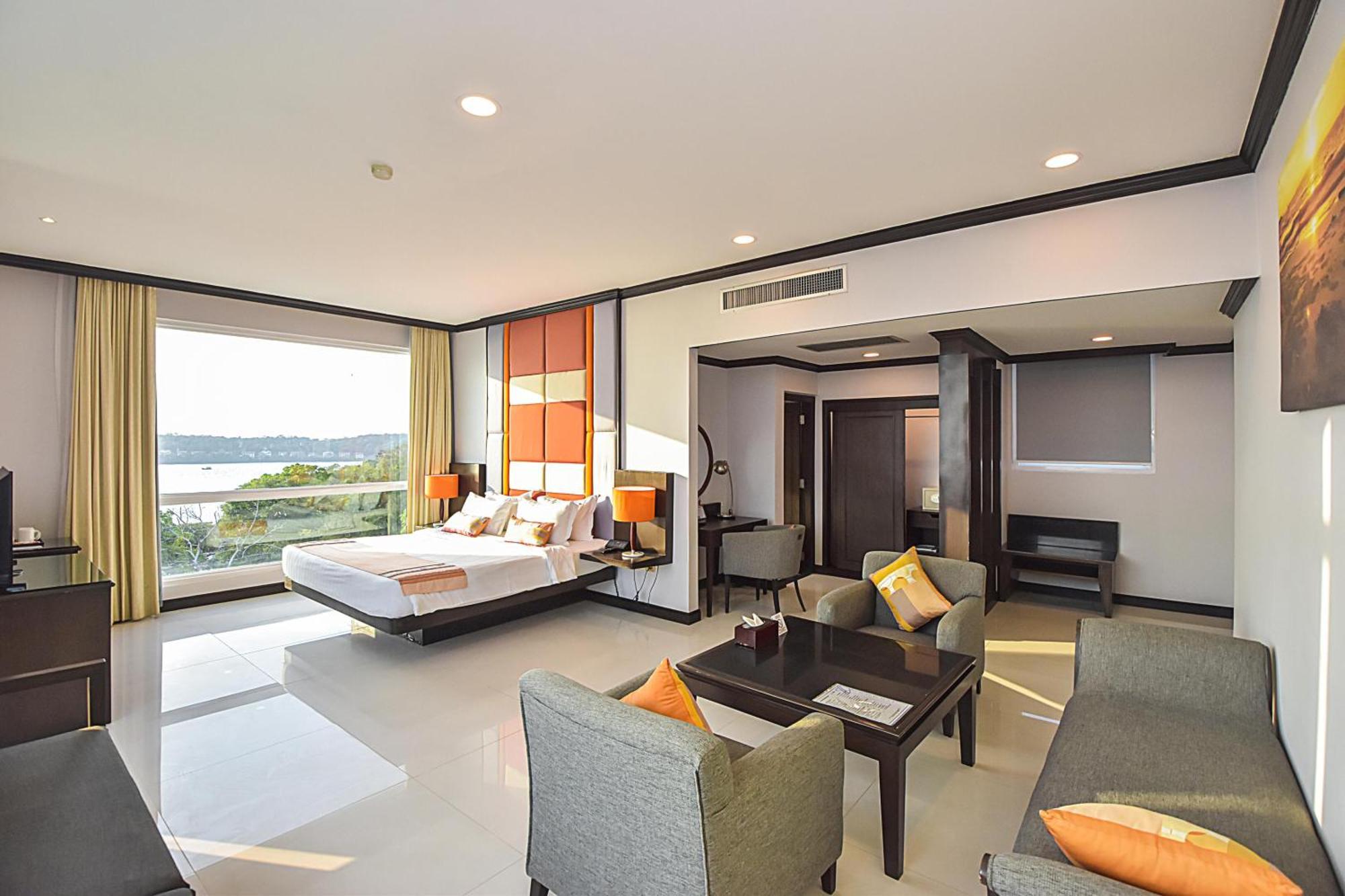 Hotel Independence Y Sihanoukville