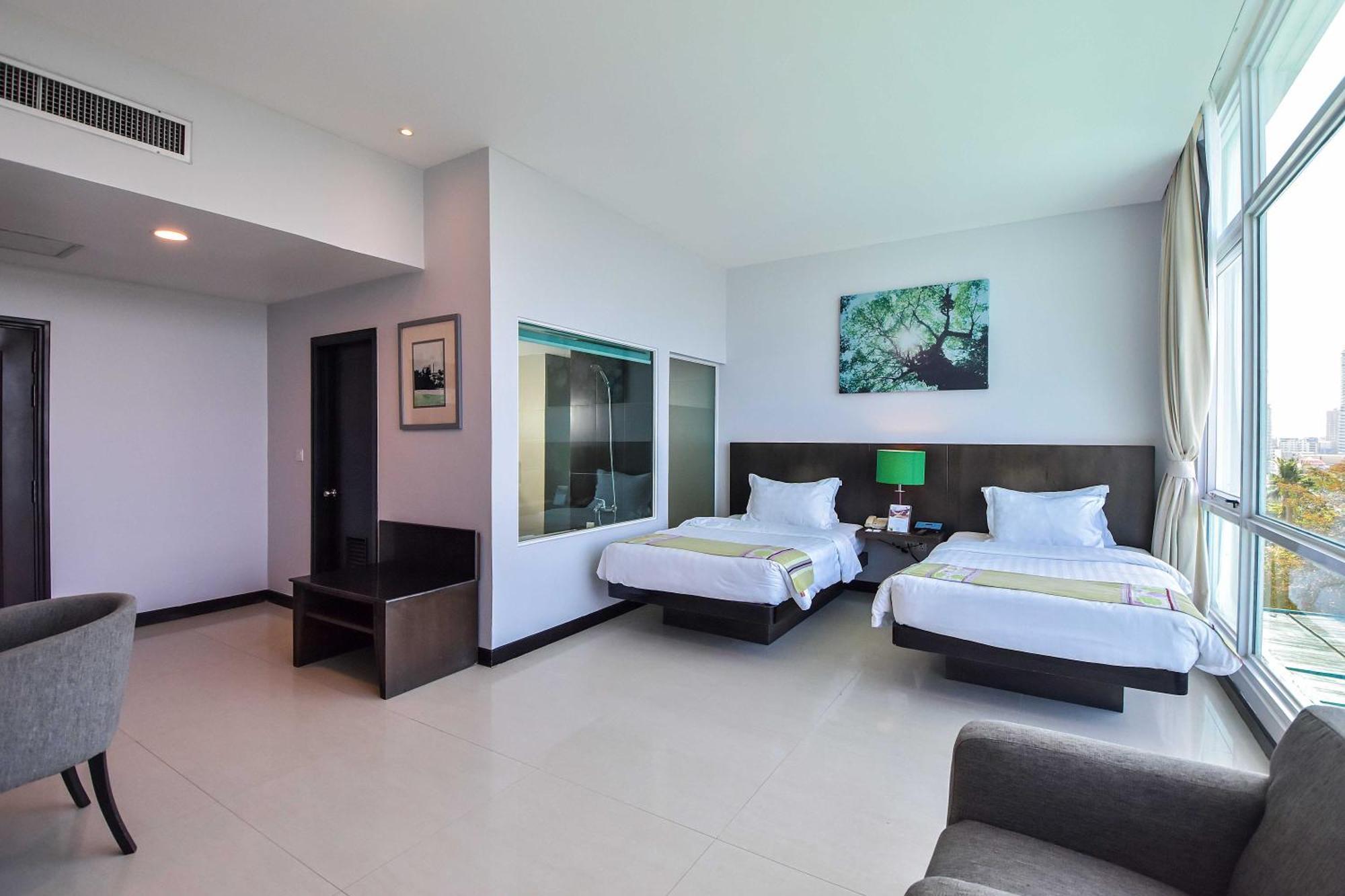 Hotel Independence Y 4*