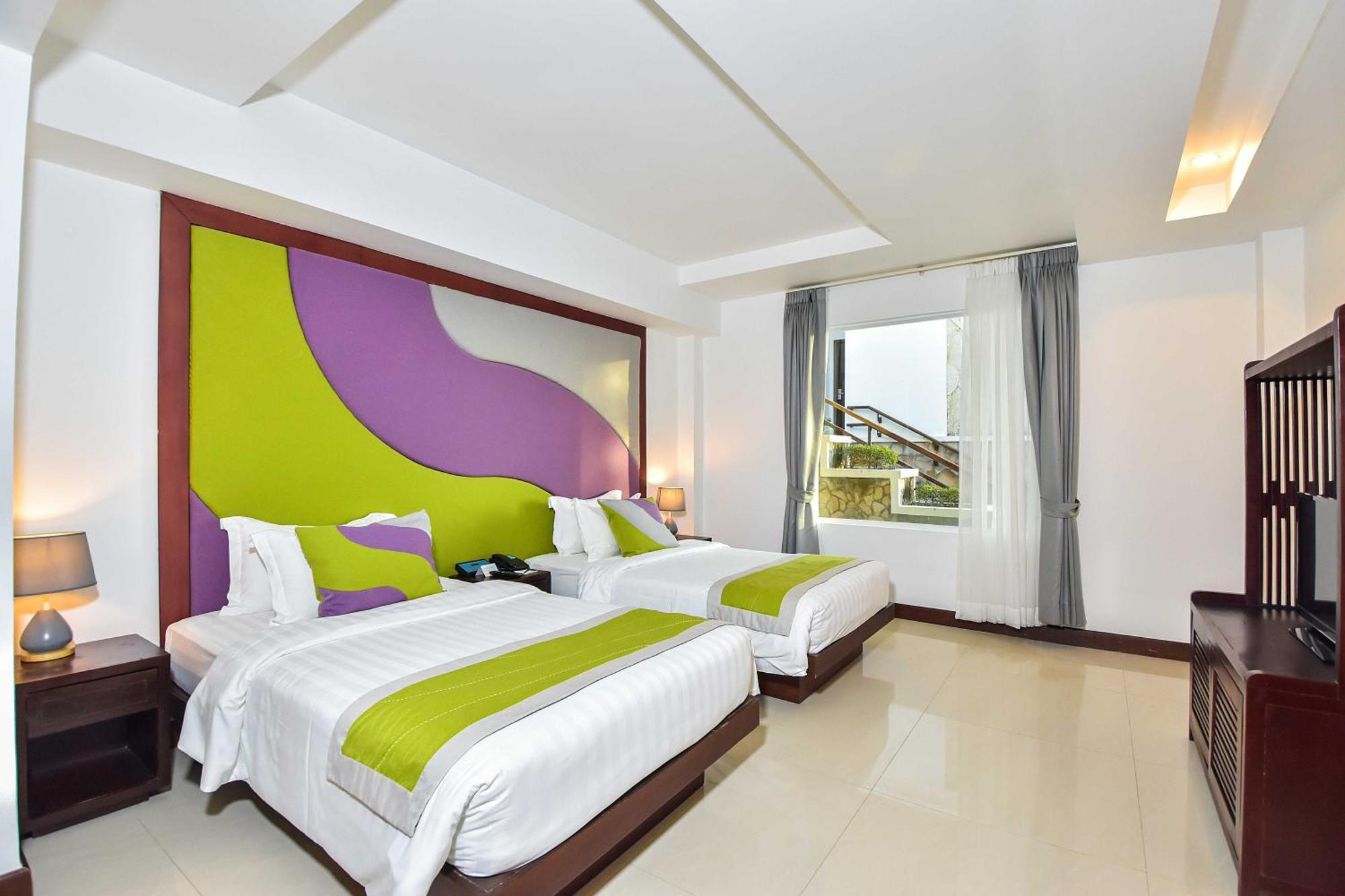 Hotel Independence Y 4*
